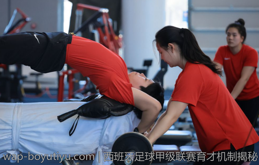 西班牙足球甲级联赛育才机制揭秘